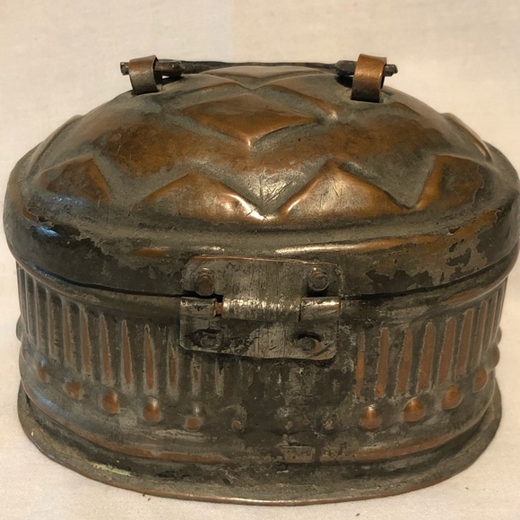 Rare Turkish Hammam Copper & Metal Soap Dish - Picture 3 of 8